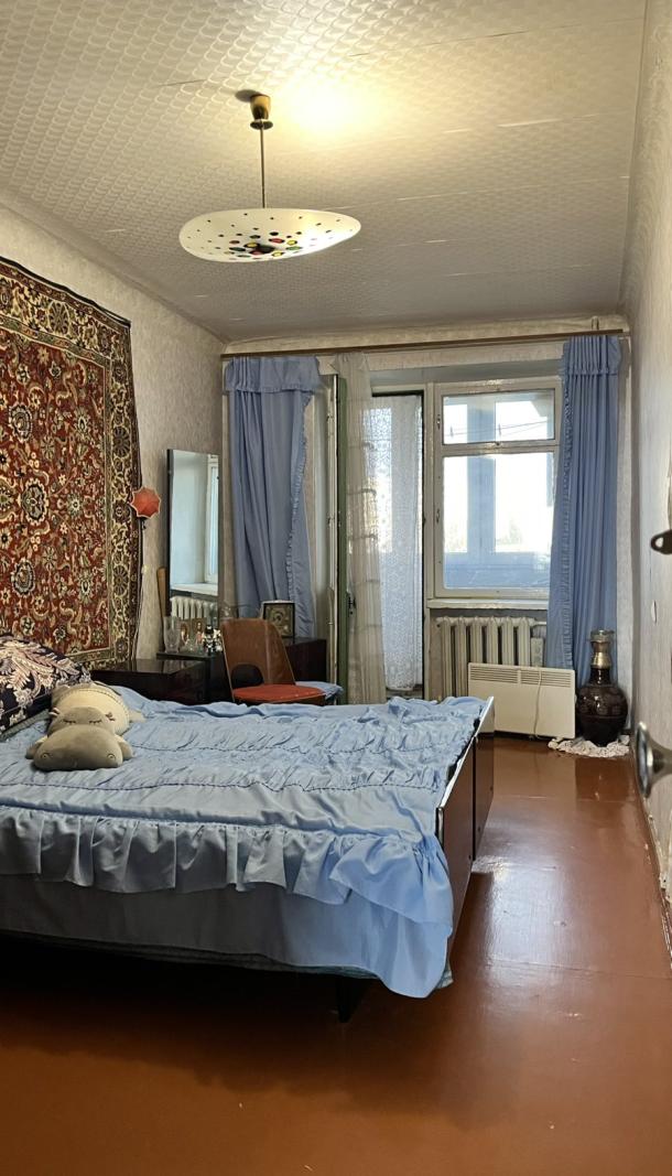 Квартира, 3-кімн., Харьков, Новые Дома, Каденюка (Танкопия)
