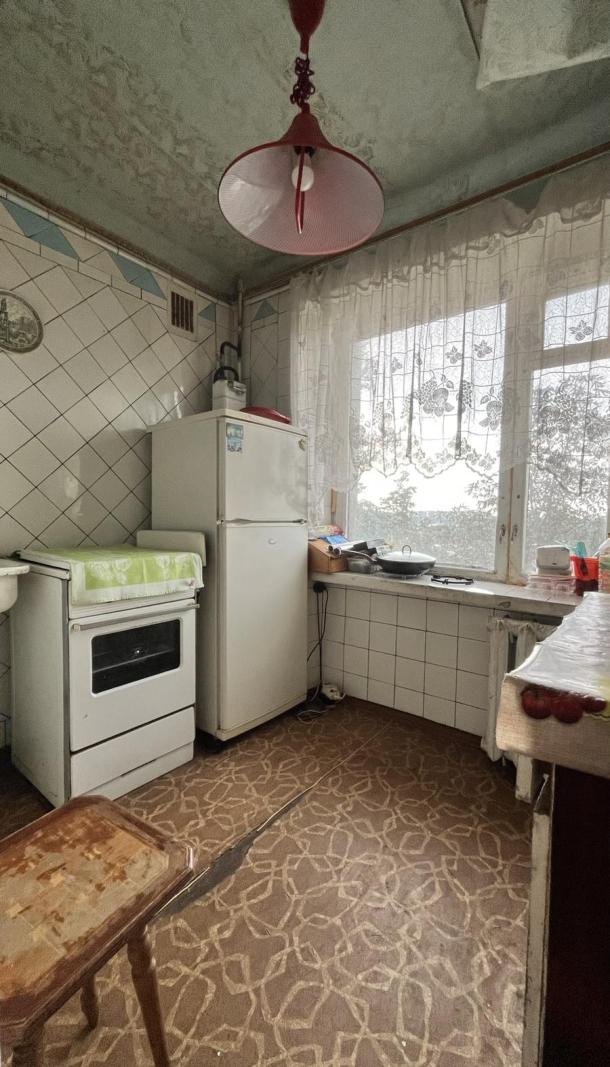 Квартира, 3-кімн., Харьков, Новые Дома, Каденюка (Танкопия)