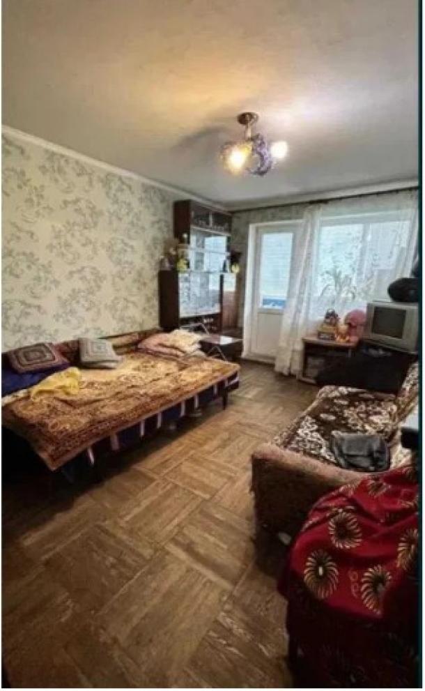 Квартира, 2-кімн., Харьков, 604м/р, Тракторостроителей просп.