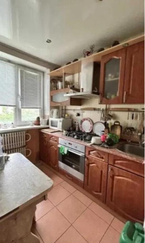Квартира, 2-кімн., Харьков, 604м/р, Тракторостроителей просп.