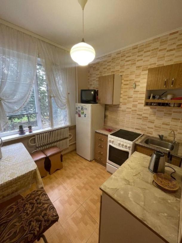 Квартира, 1-кімн., Харьков, Алексеевка, Победы пр.