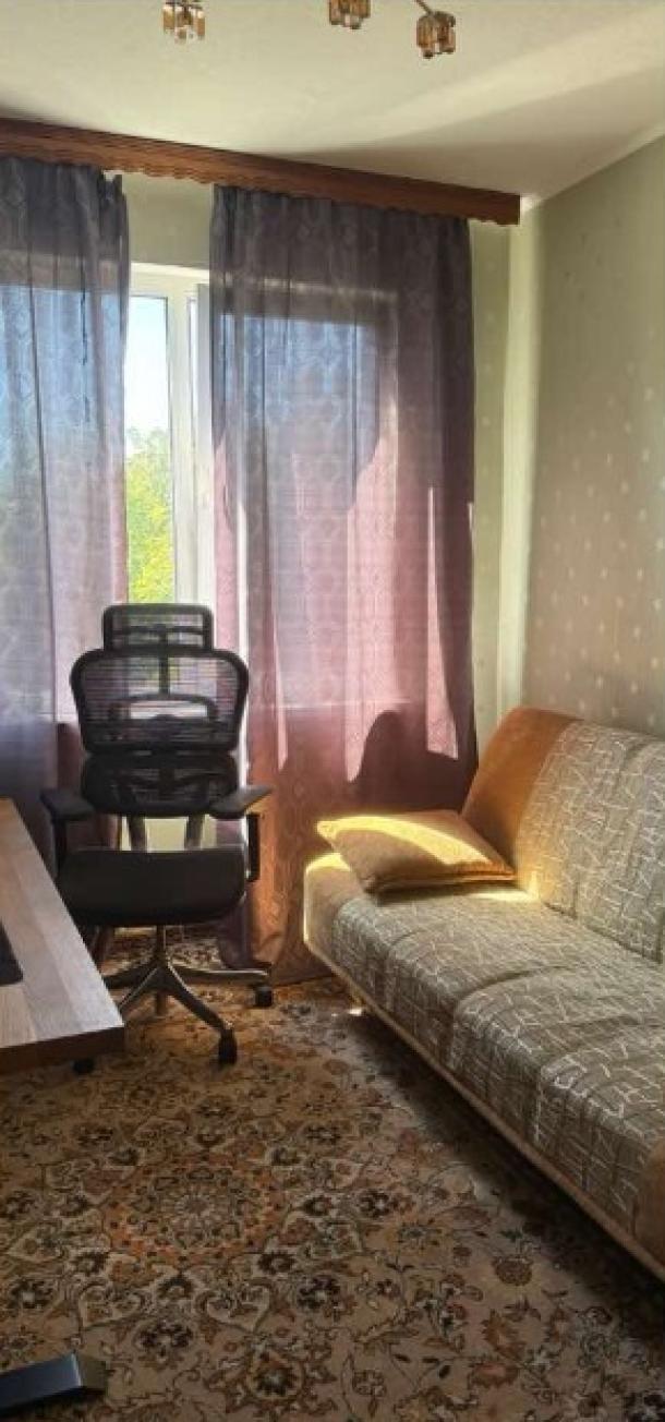 Квартира, 2-кімн., Харьков, 531м/р, Гвардейцев Широнинцев