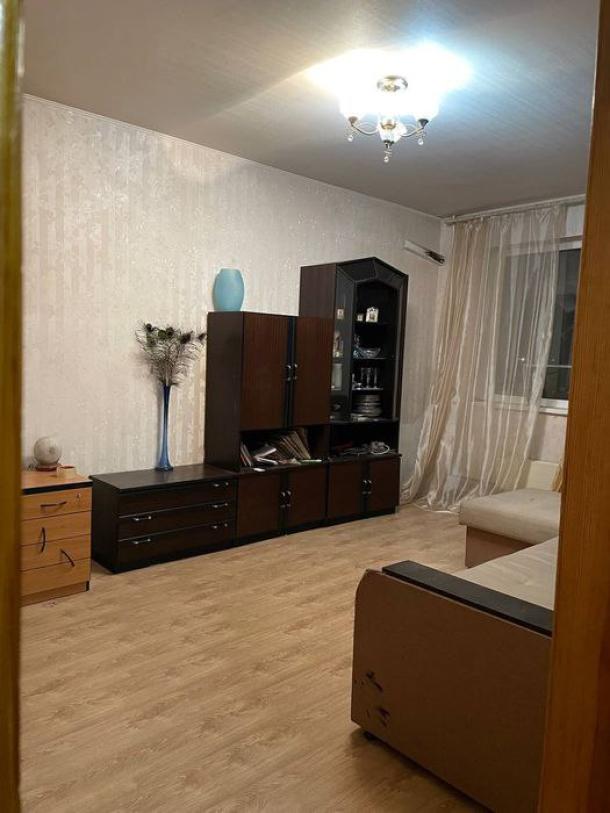 Квартира, 3-кімн., Харьков, Спортивная метро, Полевая (Комсомольская, Щорса. олхозная, Калинина)