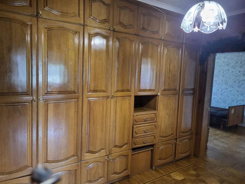 Квартира, 3-кімн., Харьков, 535Ам/р, Гарибальди