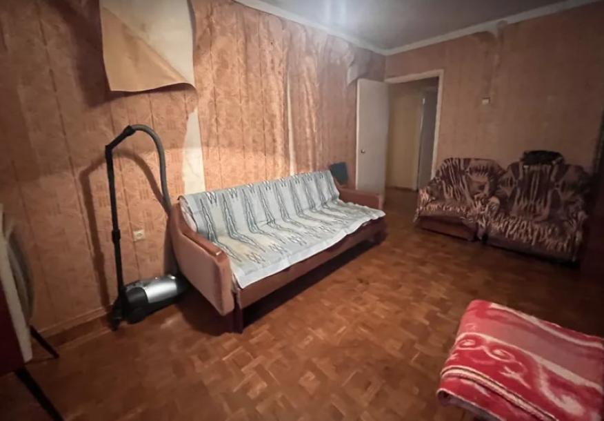 Квартира, 3-кімн., Харьков, 605м/р, Юбилейный пр. (50 лет ВЛКСМ пр.)