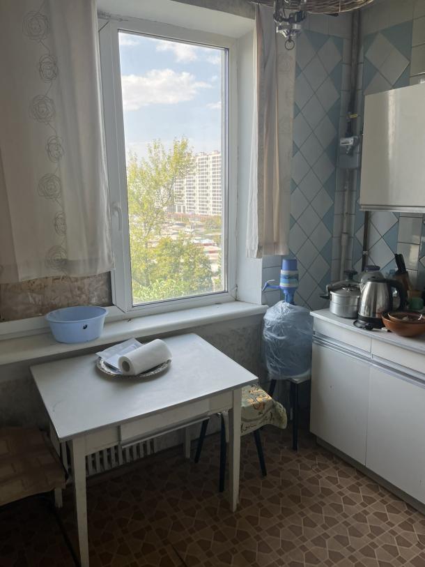 Квартира, 1-кімн., Харьков, 520м/р, Академика Павлова