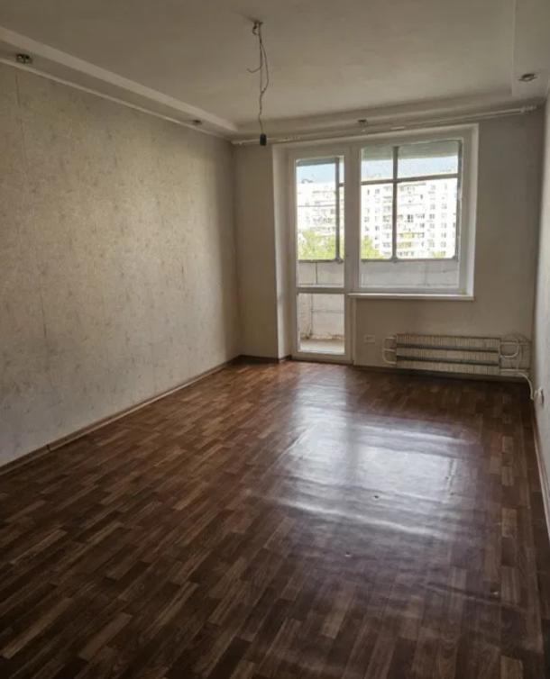 Квартира, 3-кімн., Харьков, 522м/р, Академика Павлова