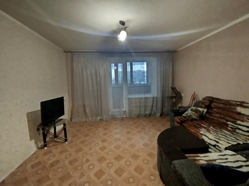 Квартира, 3-кімн., Харьков, Бавария, Петра Свинаренко