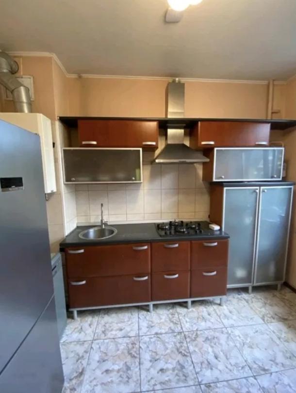 Квартира, 3-кімн., Харьков, Госпром, Данилевского