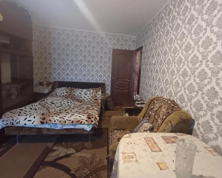 Квартира, 1-кімн., Харьков, 606м/р, Непокоренных (Героев Труда)