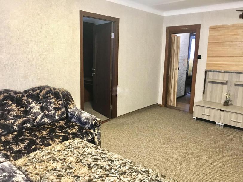 Квартира, 3-кімн., Харьков, Павлово Поле, Науки пр.