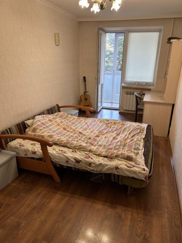 Квартира, 3-кімн., Харьков, Новые Дома, Льва Ландау пр.
