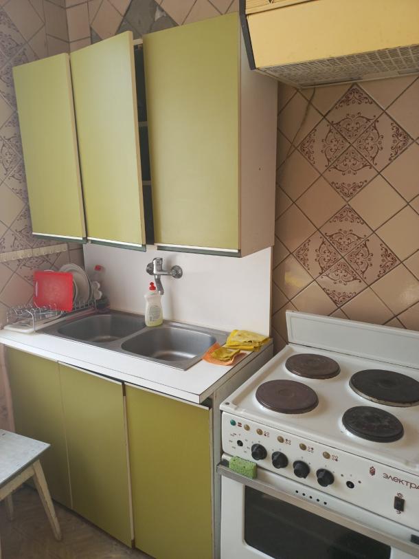 Квартира, 3-кімн., Харьков, 608м/р, Валентиновская
