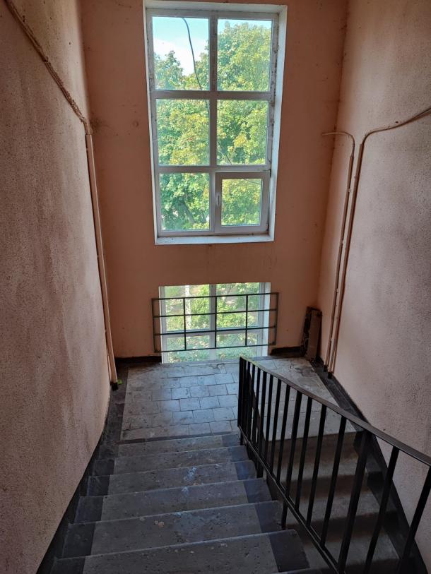 Квартира, 2-кімн., Харьков, 606Ам/р, Светлая