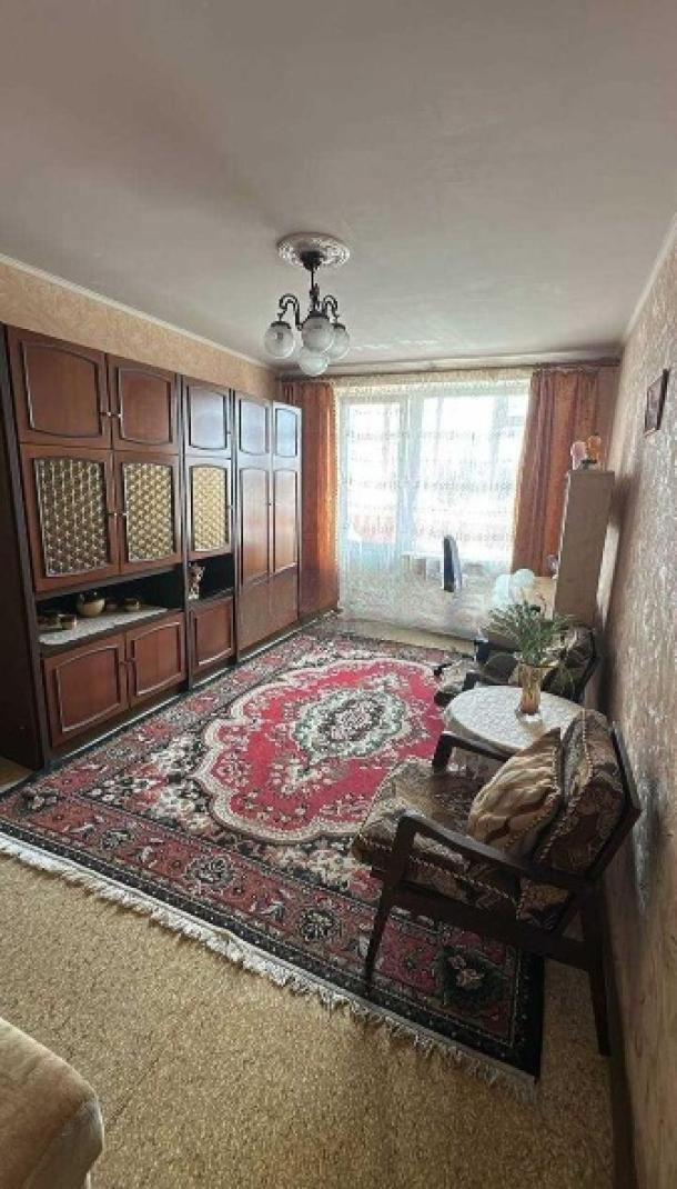 Квартира, 1-кімн., Харьков, 522м/р, Валентиновская