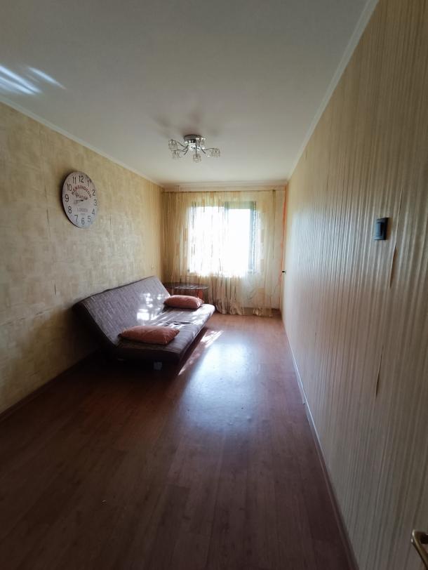 Квартира, 2-кімн., Харьков, 606м/р, Тракторостроителей просп.