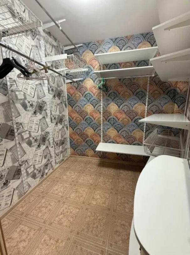 Квартира, 3-кімн., Харьков, Алексеевка, Победы пр.