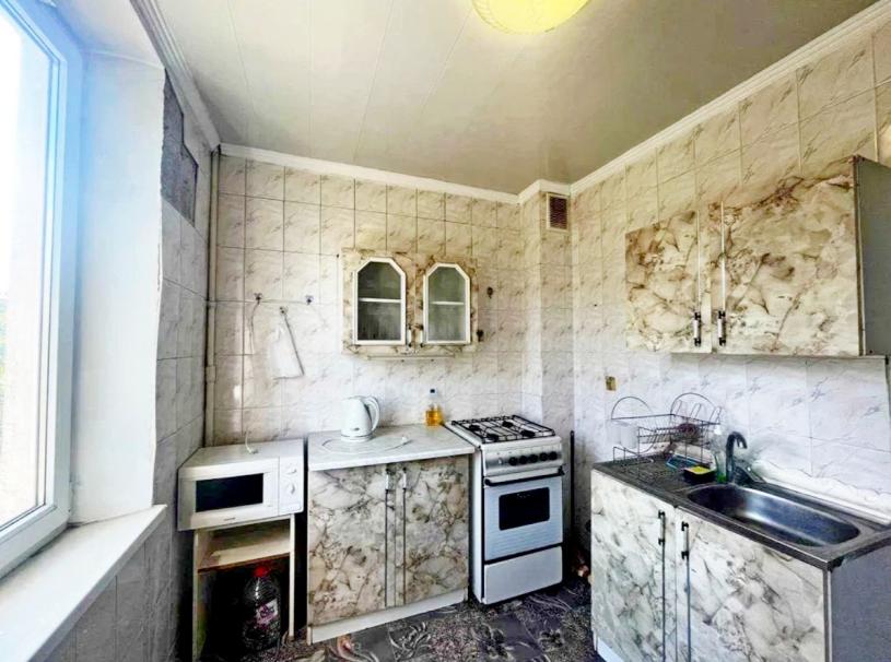 Квартира, 1-кімн., Харьков, 524м/р, Гвардейцев Широнинцев