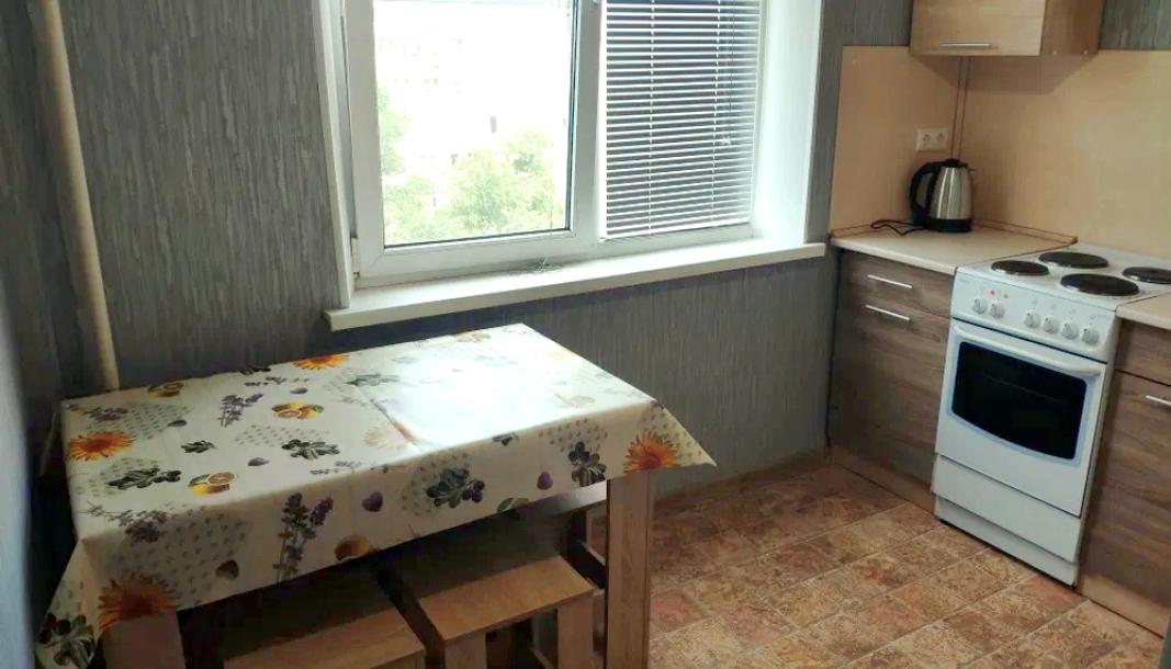 Квартира, 1-кімн., Харьков, Алексеевка, Победы пр.