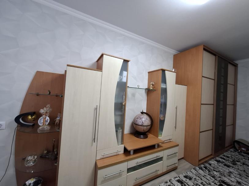Квартира, 2-кімн., Харьков, 603м/р, Тракторостроителей просп.