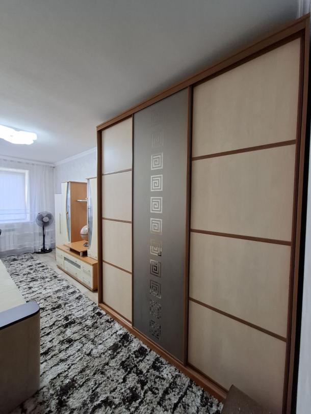 Квартира, 2-кімн., Харьков, 603м/р, Тракторостроителей просп.