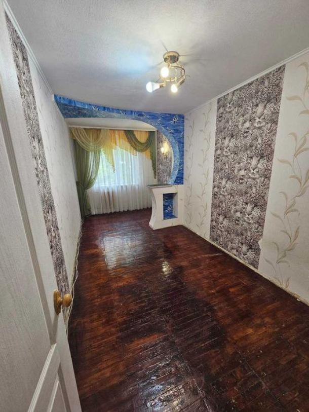 Квартира, 2-кімн., Харьков, 603м/р, Тракторостроителей просп.