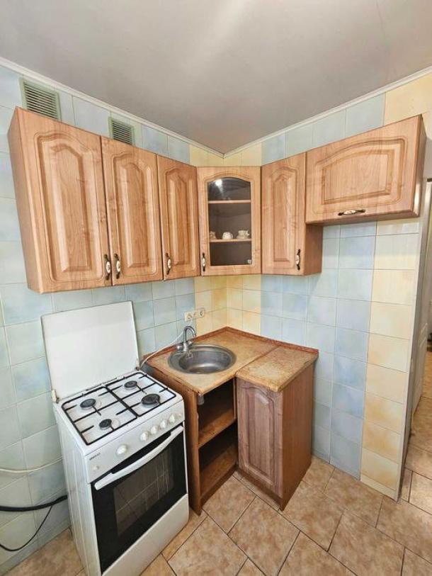 Квартира, 2-кімн., Харьков, 603м/р, Тракторостроителей просп.