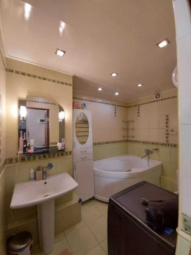 Квартира, 3-кімн., Харьков, 5 Северная Салтовка, Соборности Украины (Дружбы Народов)