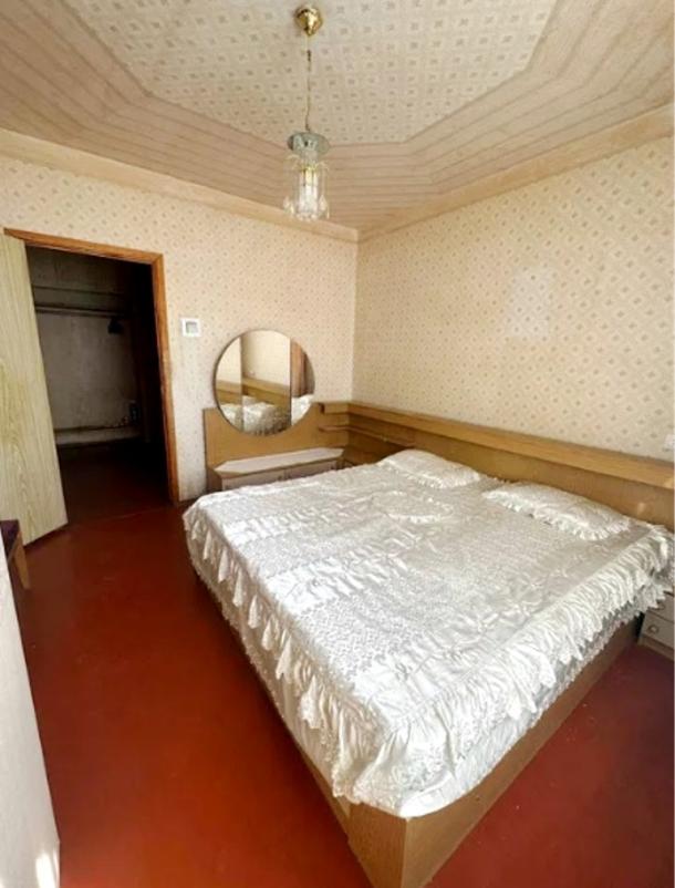 Квартира, 3-кімн., Харьков, Алексеевка, Победы пр.