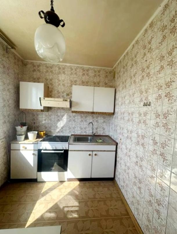 Квартира, 3-кімн., Харьков, Алексеевка, Победы пр.