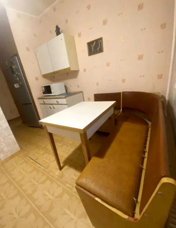 Квартира, 3-кімн., Харьков, Алексеевка, Победы пр.