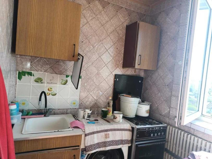 Квартира, 2-кімн., Харьков, Рогань жилмассив, Роганская