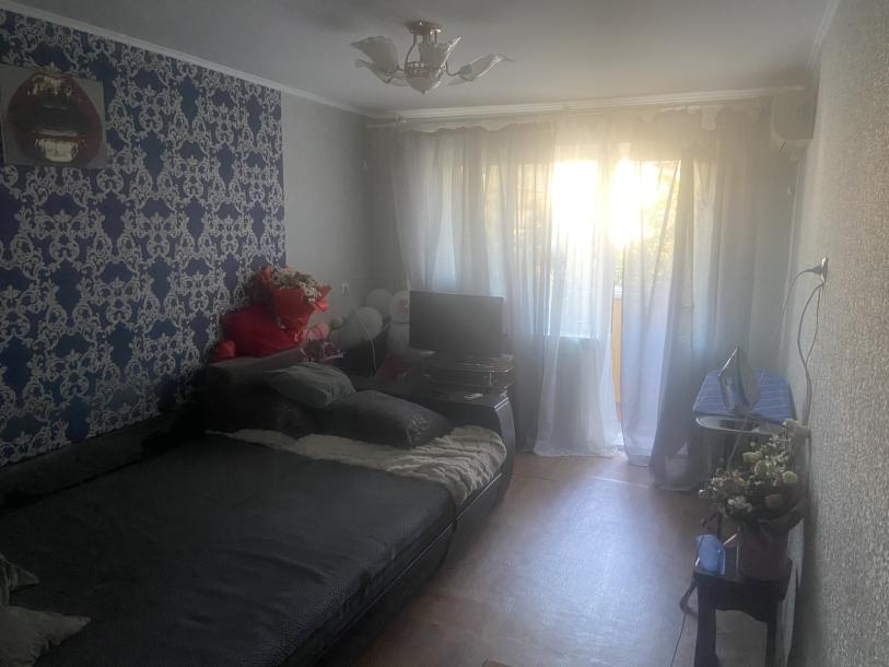 Квартира, 2-кімн., Харьков, Новые Дома, Льва Ландау пр.