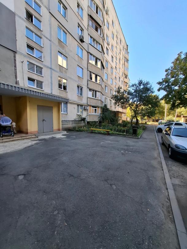 Квартира, 2-кімн., Харьков, Горизонт, Героев Харькова пр-т