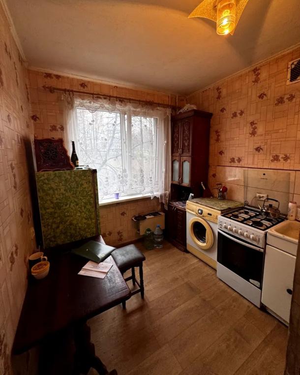 Квартира, 3-кімн., Харьков, 626м/р, Солнечная (Красноармейская, Кирова, Октябрьская, Совхозная)