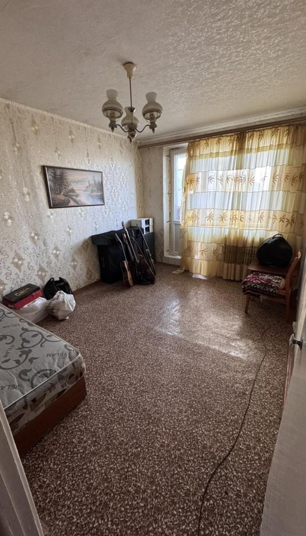 Квартира, 3-кімн., Харьков, Горизонт, Героев Харькова пр-т