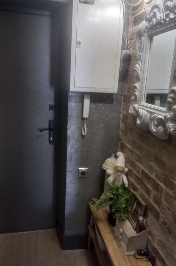 Квартира, 1-кімн., Харьков, Павлово Поле, 23 Августа
