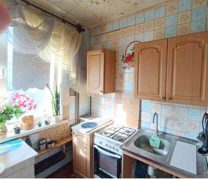 Квартира, 4-кімн., Харьков, Залютино, Золочевская Квартира, 4-кімн., Харьков, Залютино, Золочевская
