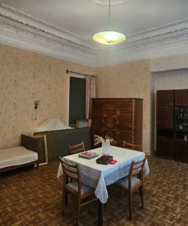 Купить гостинка, Харьков, Спортивная метро, Аптекарский пер.
