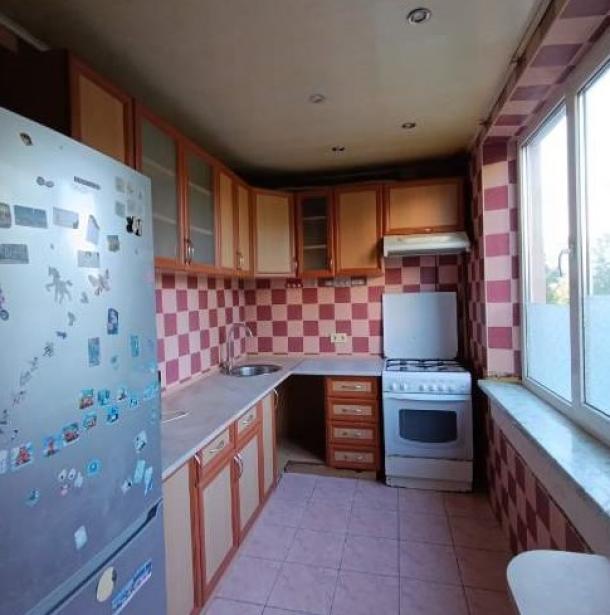 Квартира, 3-кімн., Харьков, 608м/р, Валентиновская