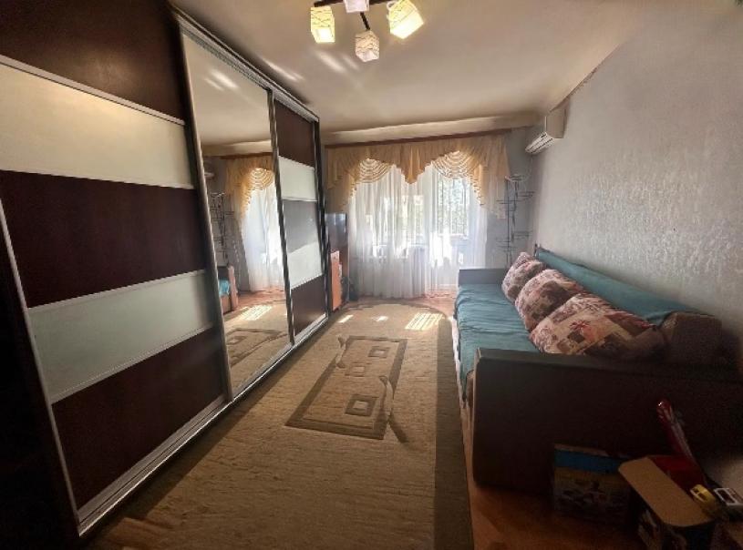Квартира, 2-кімн., Харьков, Холодная Гора, Полтавский Шлях