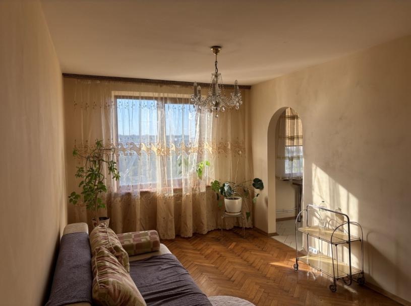 Квартира, 3-кімн., Харьков, Спортивная метро, Дмитрия Коцюбайло (Державинская)