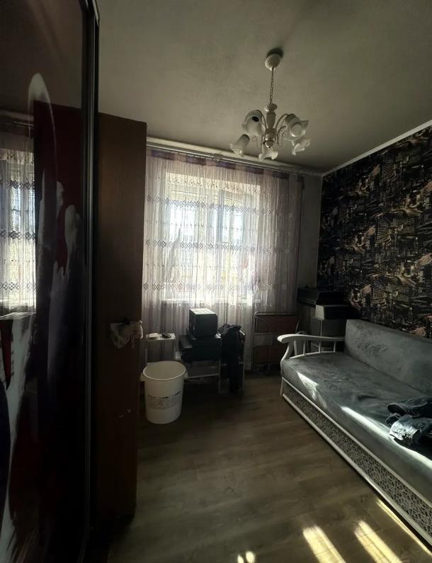 Квартира, 3-кімн., Харьков, Холодная Гора, Волонтерская (Социалистическая)