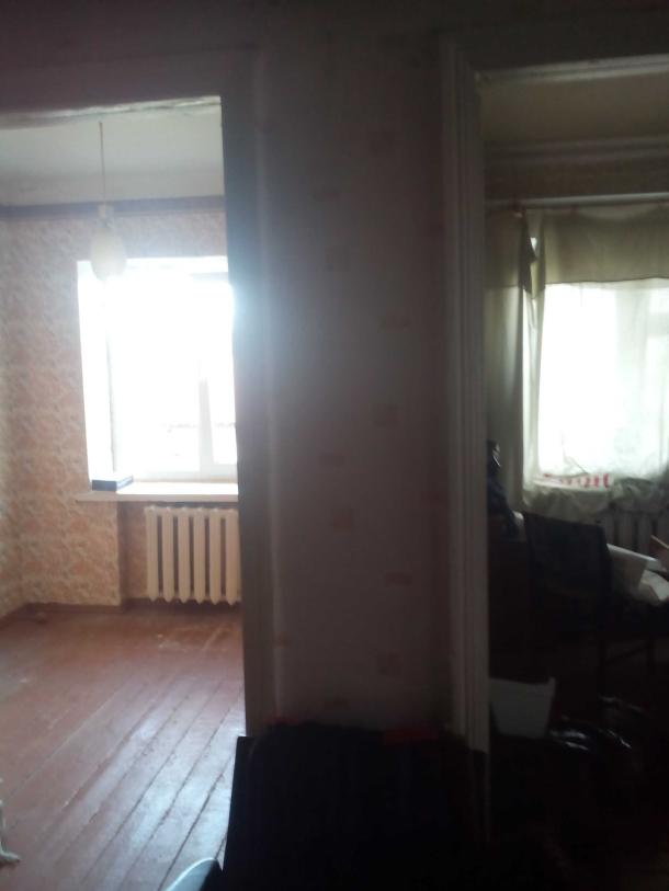 Квартира, 4-кімн., Чугуев, Чугуевский район