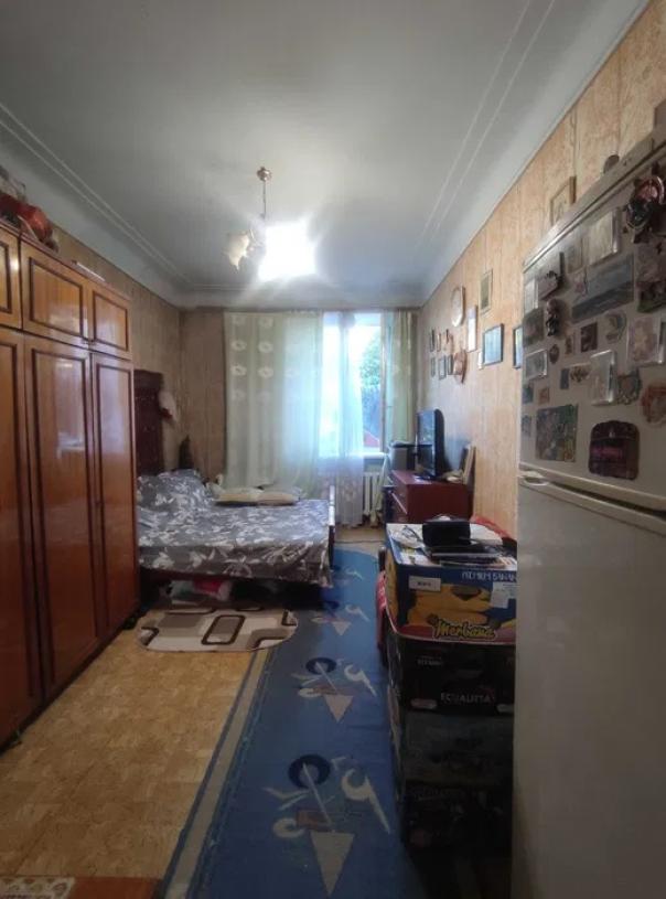Квартира, 3-кімн., Харьков, ХТЗ, Бекетова