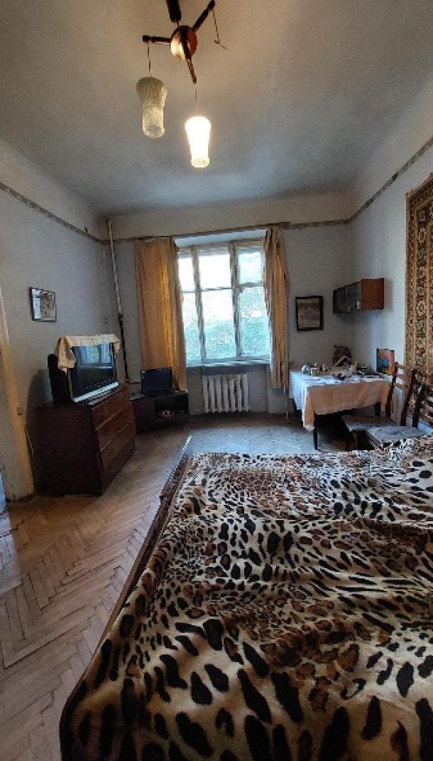 Квартира, 3-кімн., Харьков, Гагарина метро , Гимназическая наб. (Красношкольная набережная)