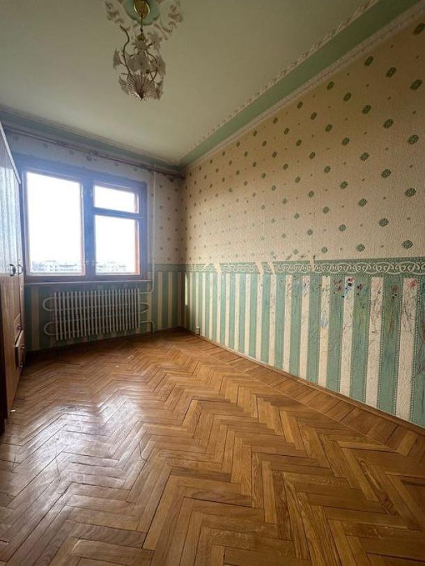 Квартира, 3-кімн., Харьков, Одесская, Аэрокосмический просп. (Гагарина проспект)