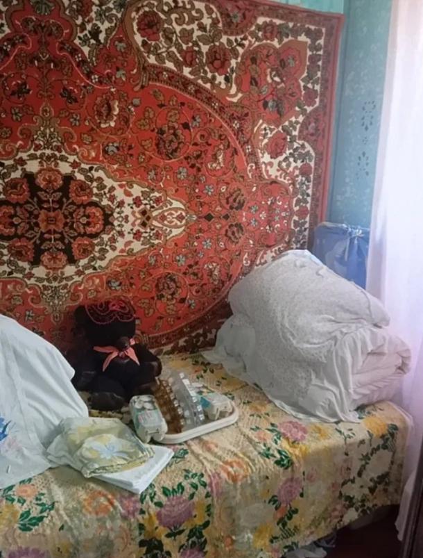 Квартира, 2-кімн., Харьков, Павловка