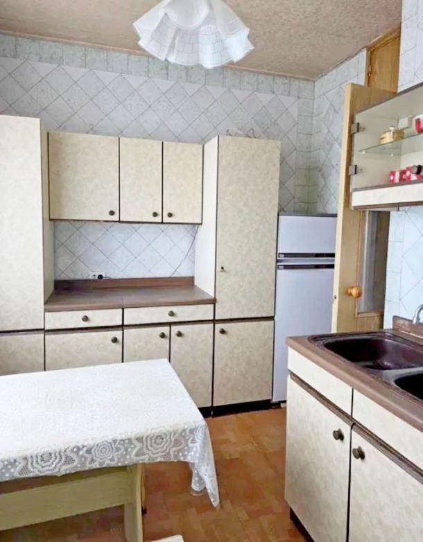 Квартира, 3-кімн., Харьков, Масельского метро, Героев Харькова пр-т