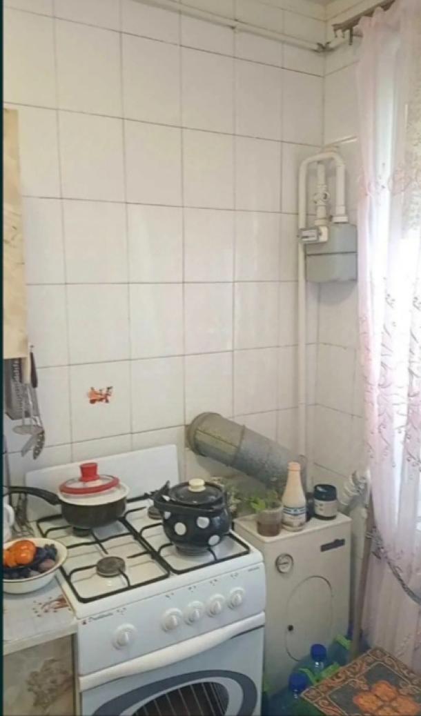 Квартира, 1-кімн., Люботин, Харьковский район, Дмитриевская